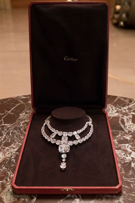 cartier necklace real story.